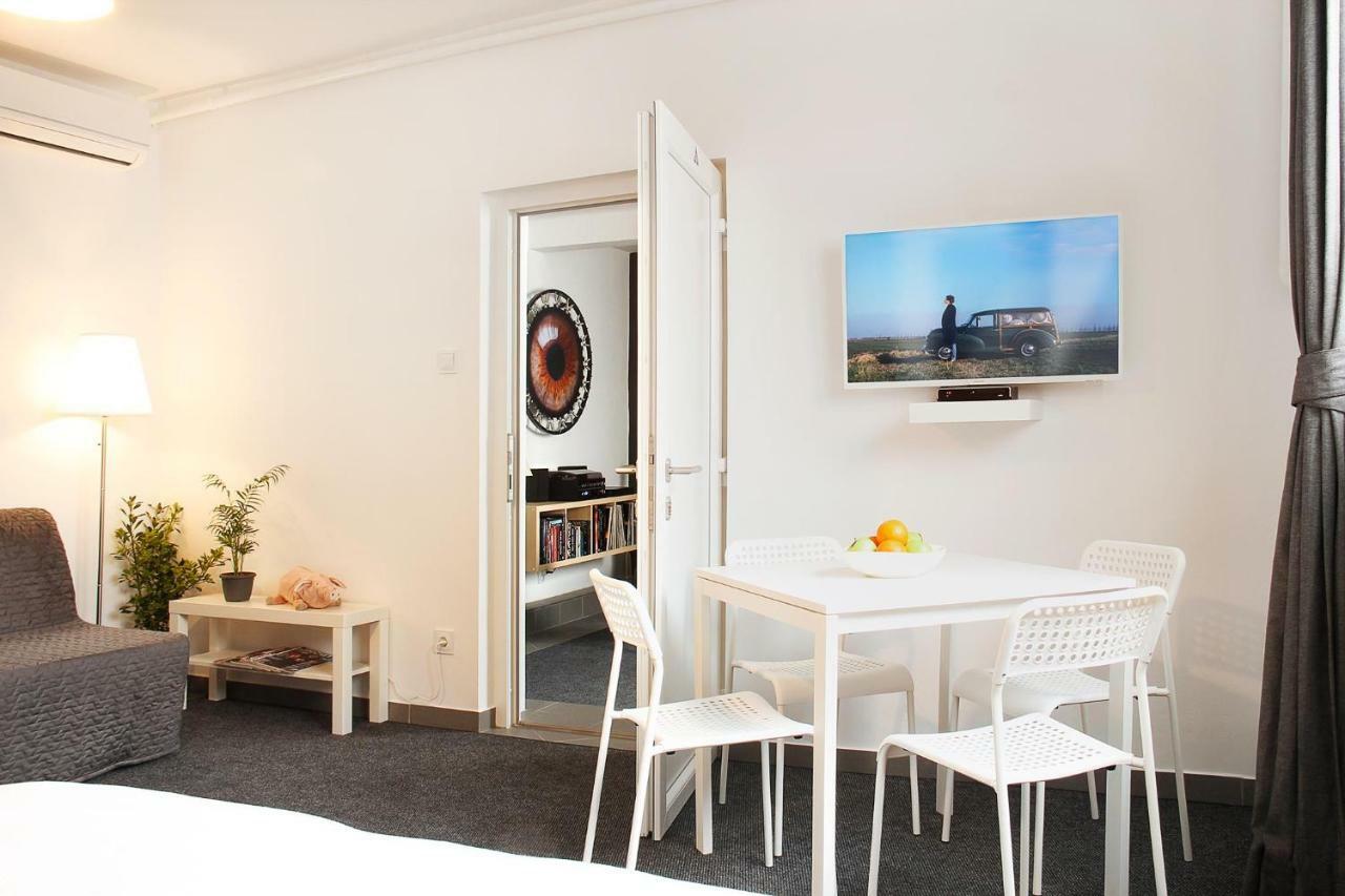 זאגרב Floyd Room מראה חיצוני תמונה